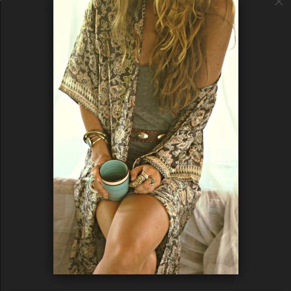 Meet your Posher, Beatriz - Picture 1 of 1